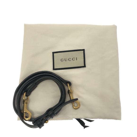 GUCCI GG Marmont Handbag - Picture 7 of 13